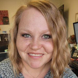 Meet your Posher, Tonya